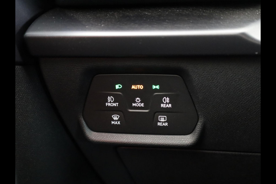 CUPRA Leon 1.5 TSI e-Hybrid VZ Performance 272 pk Automaat (DSG) | Navigatie | Panoramadak | Parkeersensoren | Achteruitrijcamera | Stoelverwarming | Keyless | Sennheiser Geluidssysteem |  LED Matrix koplampen | Alcantara bekleding |
