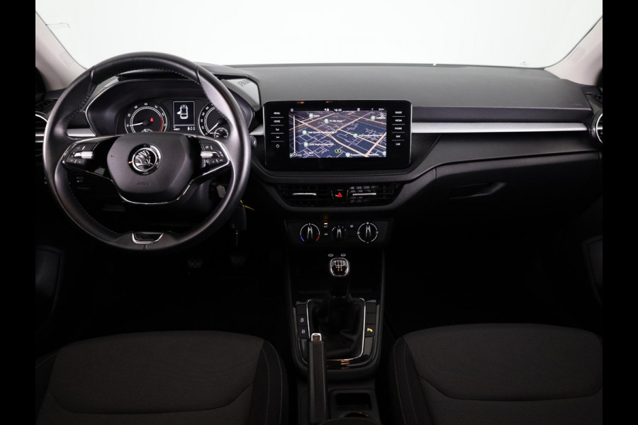 Škoda Fabia 1.0 TSI Ambition 95pk | Navigatie |  Parkeersensoren voor en achter | Apple Carplay/Android Auto | LED koplampen | Lichtmetalen velgen 15"