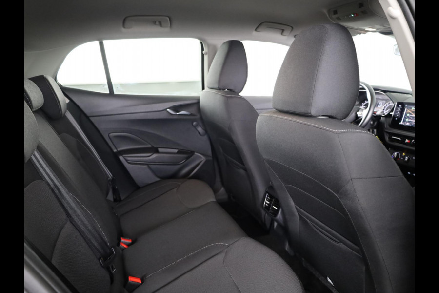 Škoda Fabia 1.0 TSI Ambition 95pk | Navigatie |  Parkeersensoren voor en achter | Apple Carplay/Android Auto | LED koplampen | Lichtmetalen velgen 15"