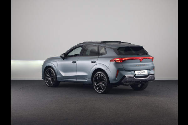 CUPRA Terramar 1.5 TSI e-Hybrid VZ America s CUP 272 pk Automaat | Navigatie | Panoramadak | Trekhaak (wegklapbaar) | Parkeersensoren (Park assist) | Rondomzicht camera | Lederen bekleding | Stoelverwarming |