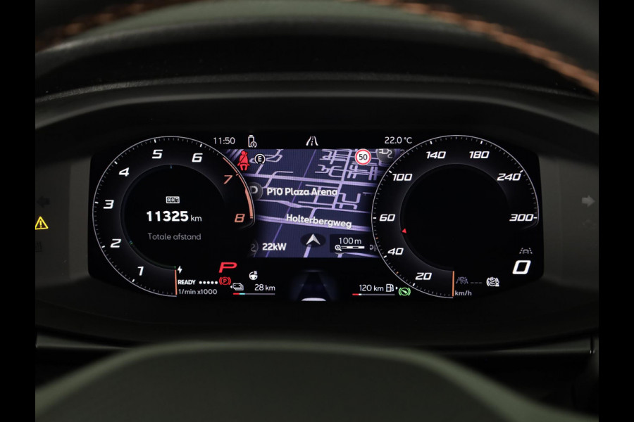 CUPRA Terramar 1.5 TSI e-Hybrid VZ America s CUP 272 pk Automaat | Navigatie | Panoramadak | Trekhaak (wegklapbaar) | Parkeersensoren (Park assist) | Rondomzicht camera | Lederen bekleding | Stoelverwarming |