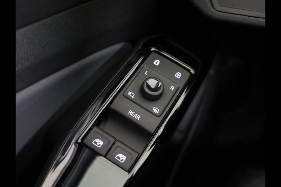 Volkswagen ID.4 Pro Limited Edition 77 kWh accu 210 kW / 286 PK SU Achteruitrijcamera | Stoelverwarming | Carplay