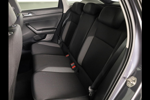 Volkswagen Taigo Life Edition 1.0 95 pk 5 versn. Hand | Climatronic | Trekhaak | Stoelverwarming | Camera |