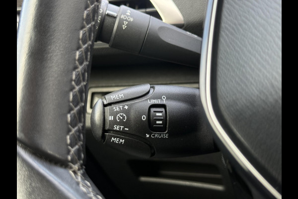 Peugeot 3008 1.2 PureTech Allure 1e Eigenaar|Camera|Carplay|Trekhaak|Cruise|D-riem vv in 2025|PDC|Dealer onderhouden|N.A.P|Nieuwe APK bij aflevering