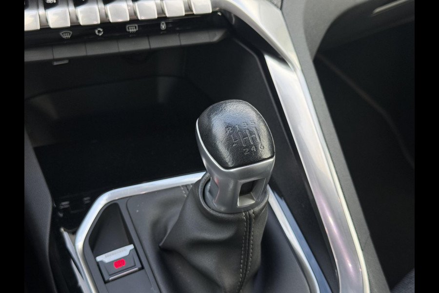 Peugeot 3008 1.2 PureTech Allure 1e Eigenaar|Camera|Carplay|Trekhaak|Cruise|D-riem vv in 2025|PDC|Dealer onderhouden|N.A.P|Nieuwe APK bij aflevering