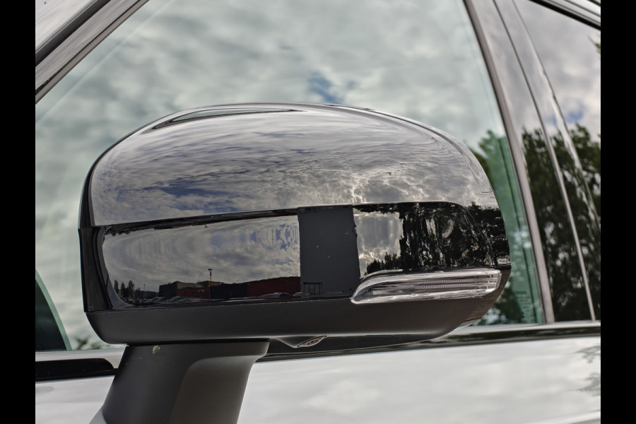 Volvo XC90 T8 455PK Plug-in hybrid AWD Ultra Dark | BLIS | 360 Camera | H&K | Luchtvering | Trekhaak | Pano | HUD | ACC |