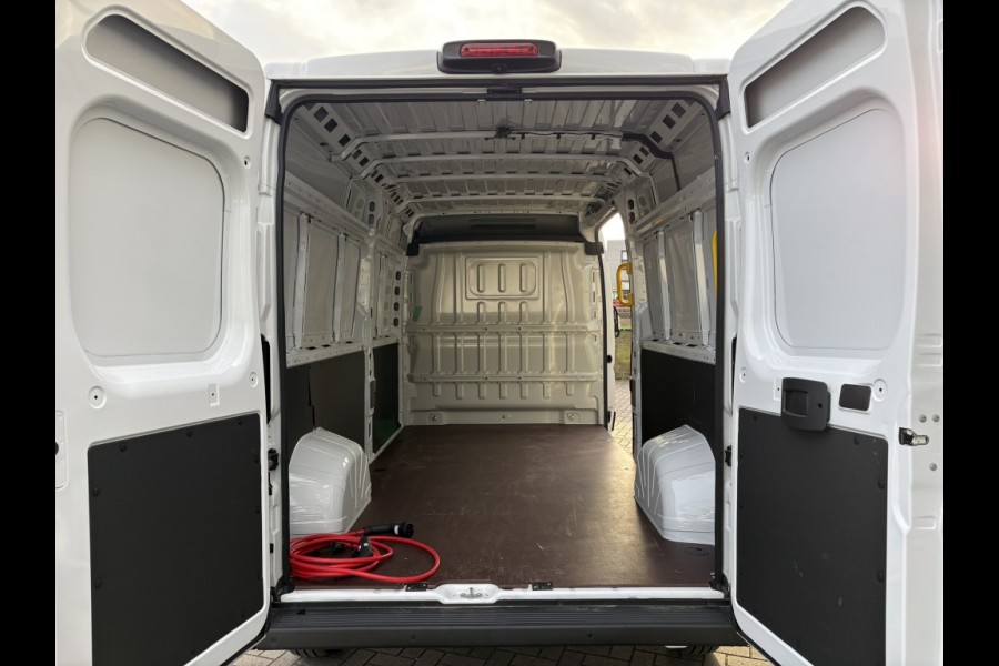 Opel Movano Electric 3.5t L3H2 Zwaar 110 kWh ECC | Navigatie | Camera