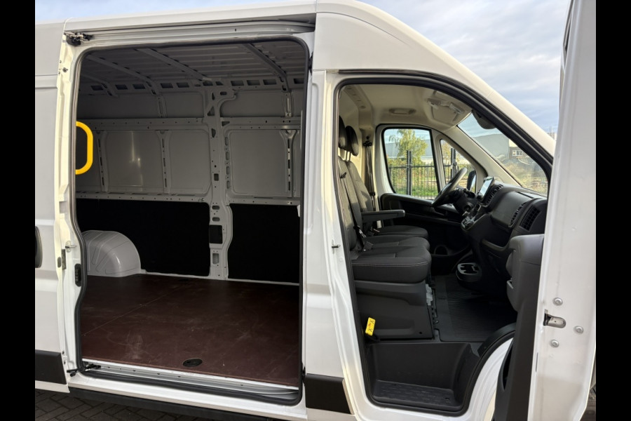 Opel Movano Electric 3.5t L3H2 Zwaar 110 kWh ECC | Navigatie | Camera