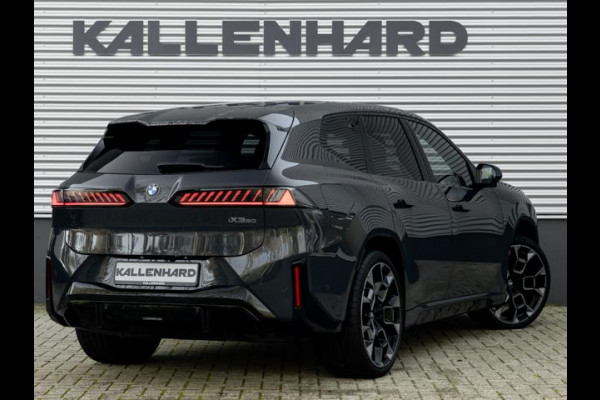 BMW iX3 50 xDrive - M-Sport Pro - Pano - M-Zetels - Highway Assistant