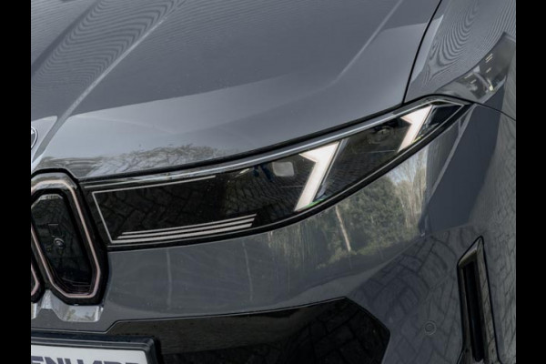 BMW iX3 50 xDrive - M-Sport Pro - Pano - M-Zetels - Highway Assistant