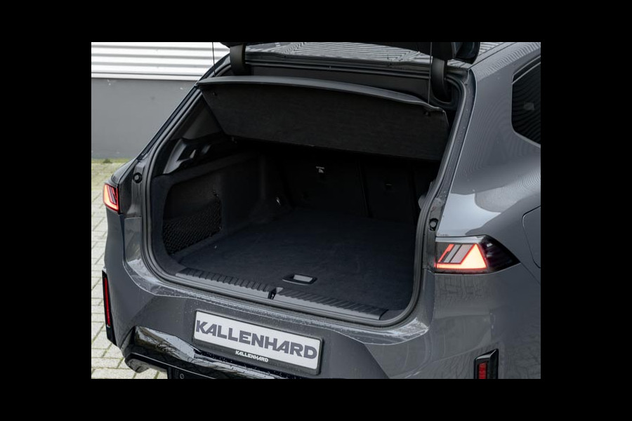 BMW iX3 50 xDrive - M-Sport Pro - Pano - M-Zetels - Highway Assistant