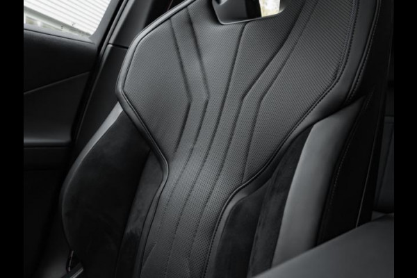 BMW iX3 50 xDrive - M-Sport Pro - Pano - M-Zetels - Highway Assistant