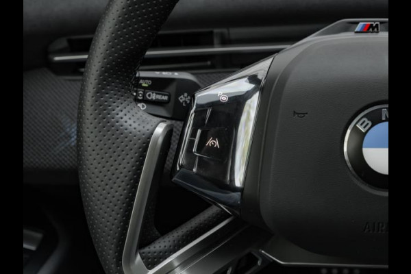 BMW iX3 50 xDrive - M-Sport Pro - Pano - M-Zetels - Highway Assistant