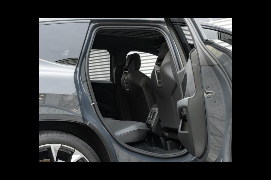 BMW iX3 50 xDrive - M-Sport Pro - Pano - M-Zetels - Highway Assistant