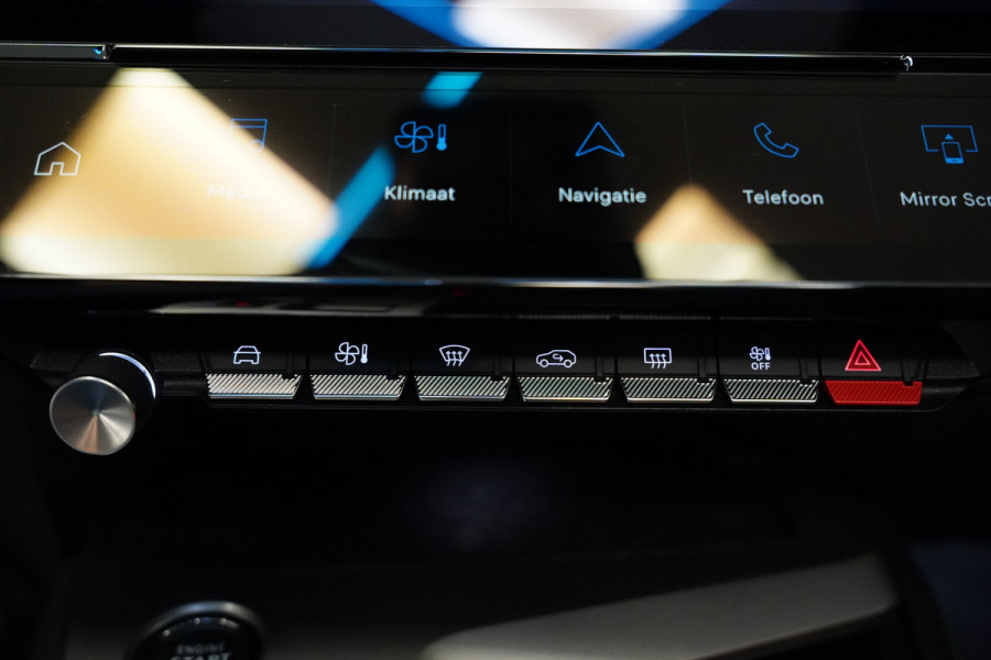 Peugeot e-408 GT Avantage 58 kWh Full-led Panoramadak 19'lmv