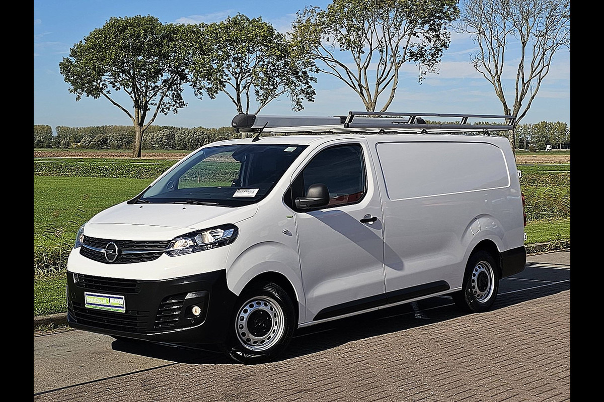 Opel Vivaro 1.5 CDTI L3H1 Edition Cruise control, Airco, Pdc, Climate control, Imperiaal, Trekhaak