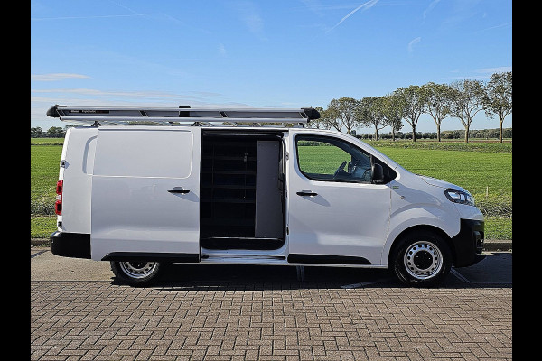 Opel Vivaro 1.5 CDTI L3H1 Edition Cruise control, Airco, Pdc, Climate control, Imperiaal, Trekhaak