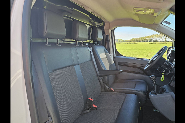 Opel Vivaro 1.5 CDTI L3H1 Edition Cruise control, Airco, Pdc, Climate control, Imperiaal, Trekhaak