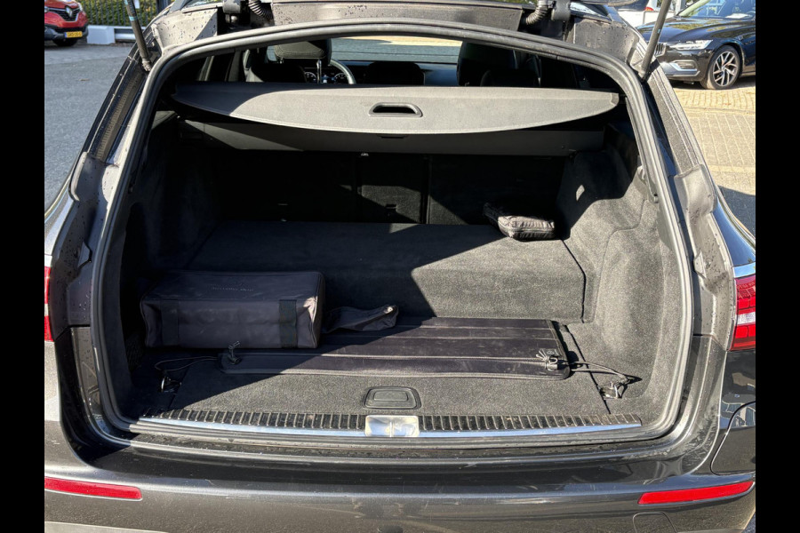 Mercedes-Benz E-Klasse Estate 300 e Business Solution AMG MERCEDES GARANTIE T/M 03-2028 | SOH 93% | PANORAMADAK | ELEKTRISCHE TREKHAAK | DEALER ONDERHOUDEN | APPLE CARPLAY/ANDROID AUTO | BURMESTER AUDIO | 360° CAMERA |