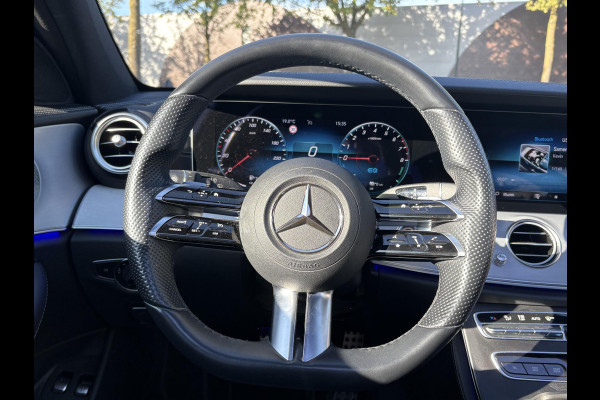 Mercedes-Benz E-Klasse Estate 300 e Business Solution AMG MERCEDES GARANTIE T/M 03-2028 | SOH 93% | PANORAMADAK | ELEKTRISCHE TREKHAAK | DEALER ONDERHOUDEN | APPLE CARPLAY/ANDROID AUTO | BURMESTER AUDIO | 360° CAMERA |