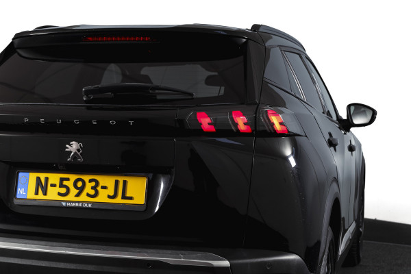 Peugeot 2008 1.2 PureTech 100 PK Allure | Cruise | PDC | Camera | Carplay/Android | ECC | LM 17" |