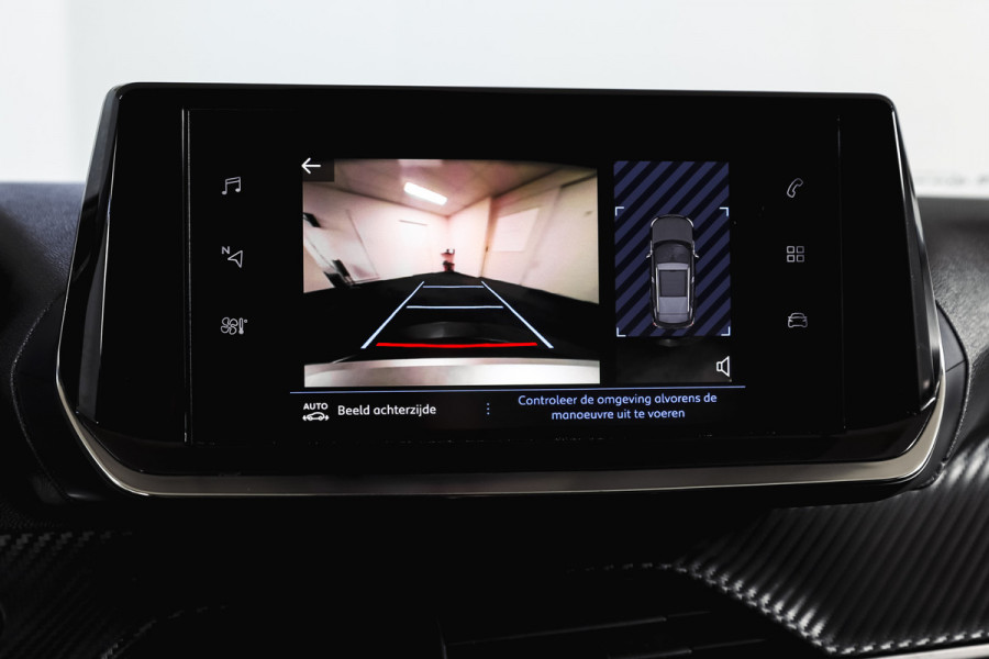 Peugeot 2008 1.2 PureTech 100 PK Allure | Cruise | PDC | Camera | Carplay/Android | ECC | LM 17" |