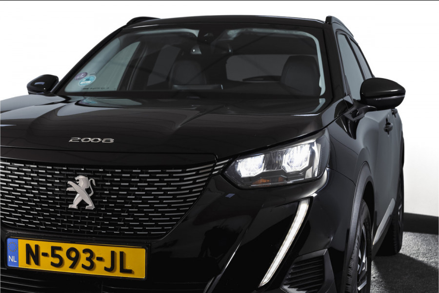 Peugeot 2008 1.2 PureTech 100 PK Allure | Cruise | PDC | Camera | Carplay/Android | ECC | LM 17" |