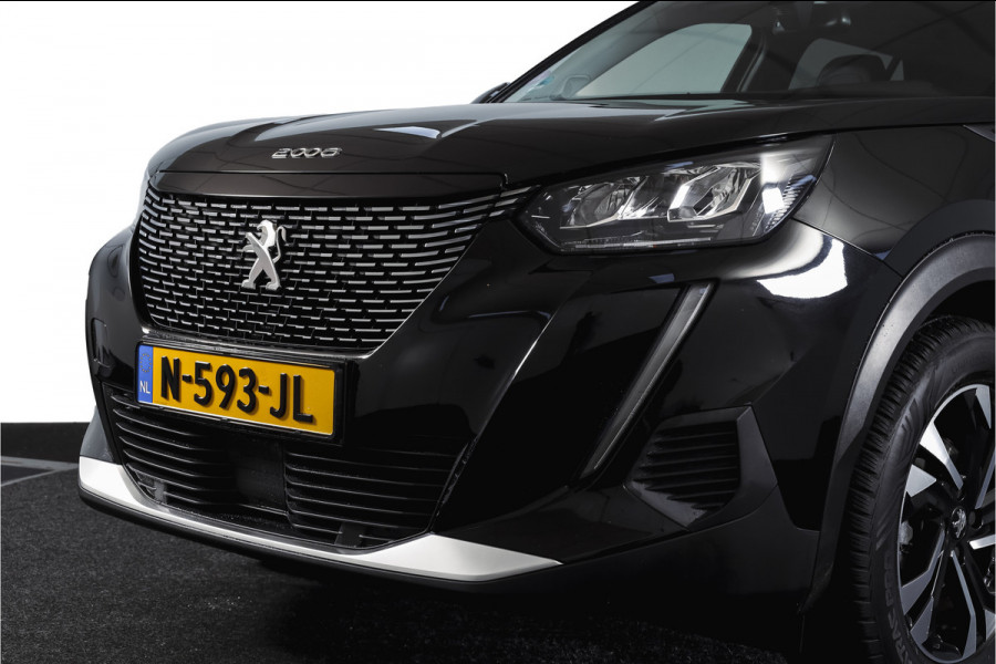Peugeot 2008 1.2 PureTech 100 PK Allure | Cruise | PDC | Camera | Carplay/Android | ECC | LM 17" |