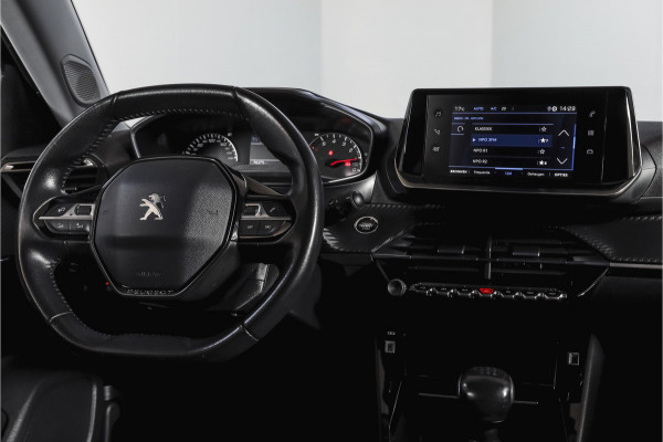 Peugeot 2008 1.2 PureTech 100 PK Allure | Cruise | PDC | Camera | Carplay/Android | ECC | LM 17" |