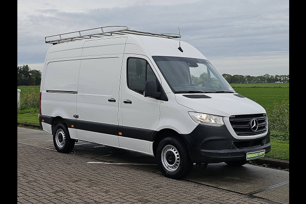 Mercedes-Benz Sprinter 316 2.2 CDI L2H2 EURO VI-D Cruise control, Airco, Standkachel, Mbux, Carplay, Navi, Camera, Climate control, Dodehoek detectie, Imperiaal, Trap, 3.5T-Trekhaak