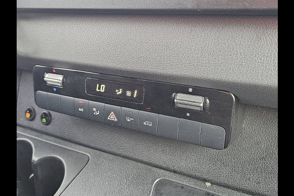 Mercedes-Benz Sprinter 316 2.2 CDI L2H2 EURO VI-D Cruise control, Airco, Standkachel, Mbux, Carplay, Navi, Camera, Climate control, Dodehoek detectie, Imperiaal, Trap, 3.5T-Trekhaak