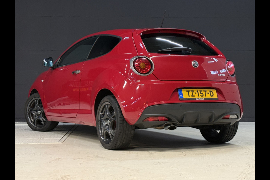 Alfa Romeo MiTo 0.9 TwinAir ECO | Origineel NL | Navigatie | Bluetooth | DAB | Parkeersensoren