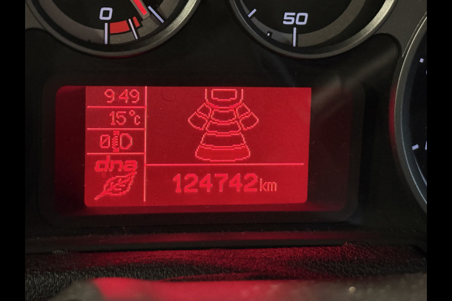 Alfa Romeo MiTo 0.9 TwinAir ECO | Origineel NL | Navigatie | Bluetooth | DAB | Parkeersensoren