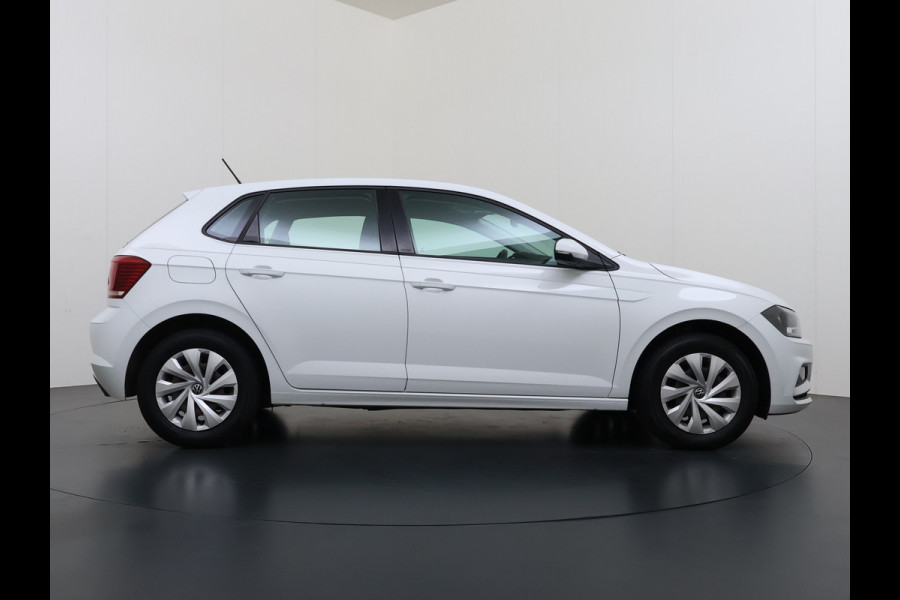 Volkswagen Polo 81PK 5Drs Navi Apple Carplay Android Auto Airco Cruise Control Comfortline Executive Isofix DAB Bluetooth Origineel Nederlandse Auto
