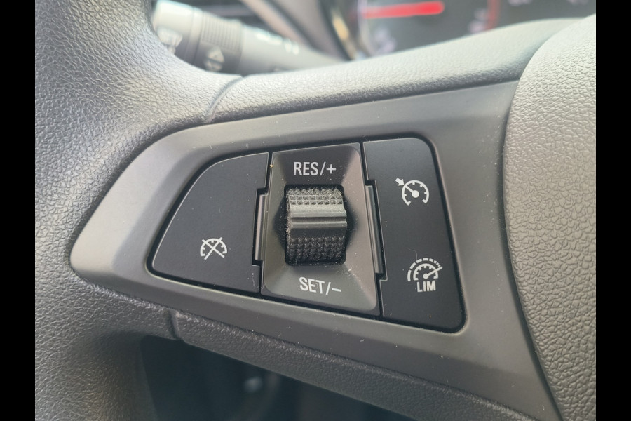 Opel KARL 1.0 Rocks Online Edition (4.795 KM!!!) Rijklaar “Sinds 1970 | 5.000+ reviews | Score 9,5 | Service zoals ’t hoort” Henk Jongen Auto's in Helmond,  al 50 jaar service zoals 't hoort!