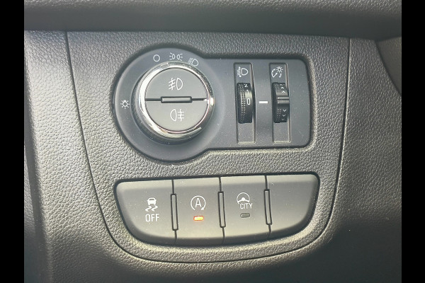 Opel KARL 1.0 Rocks Online Edition (4.795 KM!!!) Rijklaar “Sinds 1970 | 5.000+ reviews | Score 9,5 | Service zoals ’t hoort” Henk Jongen Auto's in Helmond,  al 50 jaar service zoals 't hoort!