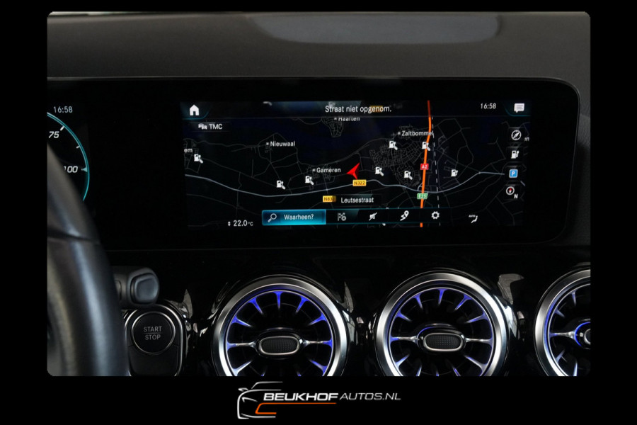 Mercedes-Benz EQA 250 Business Luxury 67kWh Pano Leer Soh95%