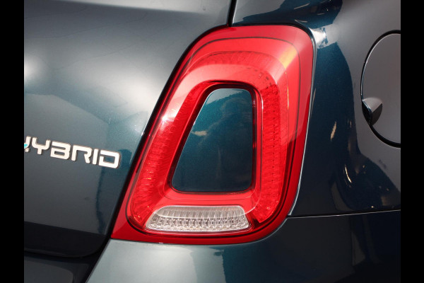 Fiat 500 1.0 Hybrid Bellavita Navigatie Apple Carplay/Android Auto Climate Control Lichtmetalen velgen Parkeer sensoren
