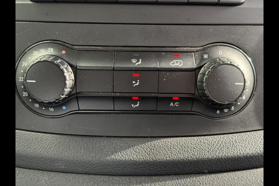 Mercedes-Benz Vito 116 1.9 CDI Automaat L3 XL Climate Control Cruise Control Camera Stoelverwarming Parkeersensoren voor achter
