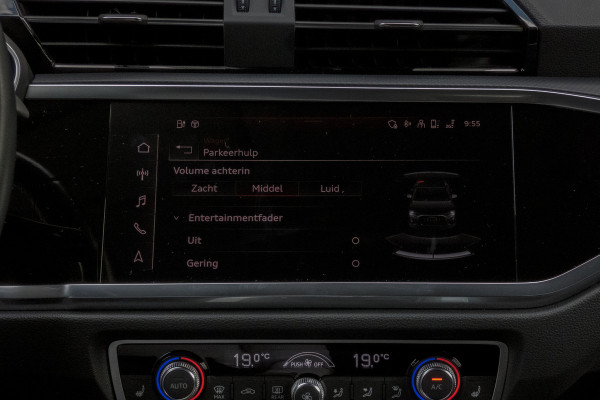 Audi Q3 45 TFSI e S edition | S-line | SOH 95% | Apple carplay | Trekhaak | ACC | Stoelverwarming