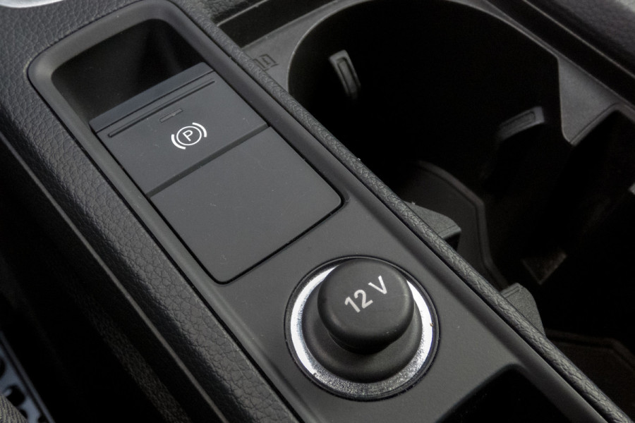 Audi Q3 45 TFSI e S edition | S-line | SOH 95% | Apple carplay | Trekhaak | ACC | Stoelverwarming