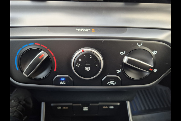 Hyundai i20 1.0 T-GDI Premium,Stoelverwarming,Cruisecontrol,Navigatie/Camera,parkeersensoren
