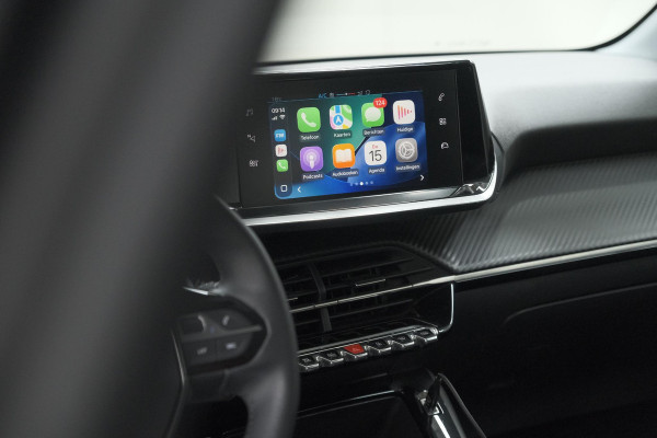 Peugeot 208 PureTech 100 EAT8 Allure | Navigatie | Parkeersensoren | Cruise Control
