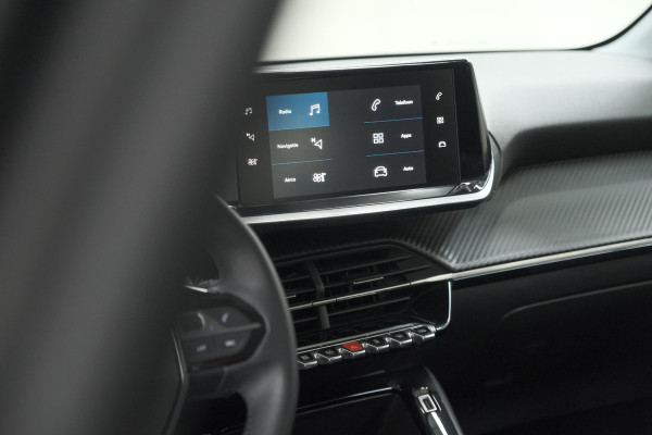 Peugeot 208 PureTech 100 EAT8 Allure | Navigatie | Parkeersensoren | Cruise Control