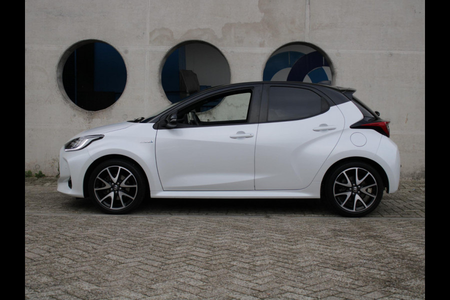 Toyota Yaris 1.5 Hybrid Launch Edition | STOELVERWARMING | CAMERA |