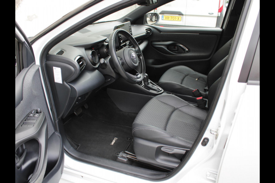Toyota Yaris 1.5 Hybrid Launch Edition | STOELVERWARMING | CAMERA |