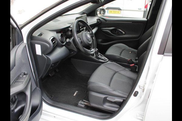 Toyota Yaris 1.5 Hybrid Launch Edition | STOELVERWARMING | CAMERA |