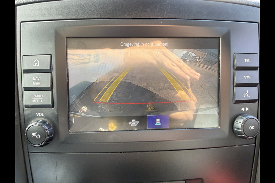 Mercedes-Benz Vito 114 1.9 CDI 136PK Dubbele Cabine L2H1 5 Stoelen Climate Control Cruise Control Trekhaak Carplay Camera