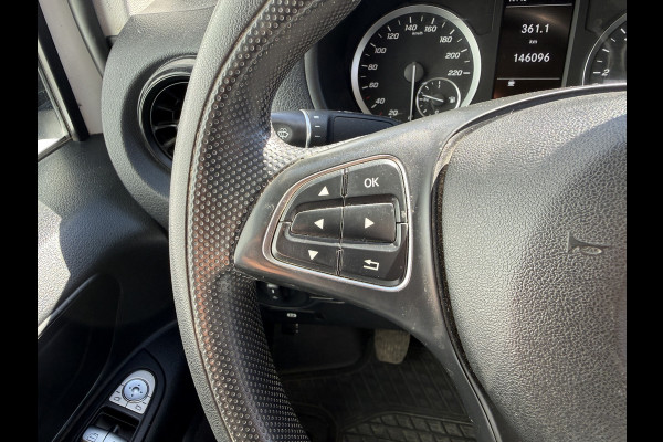 Mercedes-Benz Vito 114 1.9 CDI 136PK Dubbele Cabine L2H1 5 Stoelen Climate Control Cruise Control Trekhaak Carplay Camera