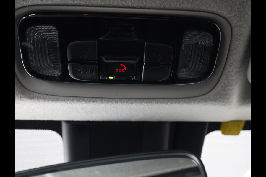 Toyota Yaris 1.5 HYBRID DYNAMIC SILVERLINE GARANTIE TOT 9-2031 CARPLAY NAVIGATIE .CAMERA. ADAPTIEVE CRUISE CONTROL . APPLE CARPLAY & ANDRIOD AUTO .